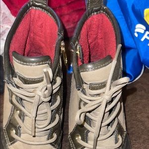 Tommy boots